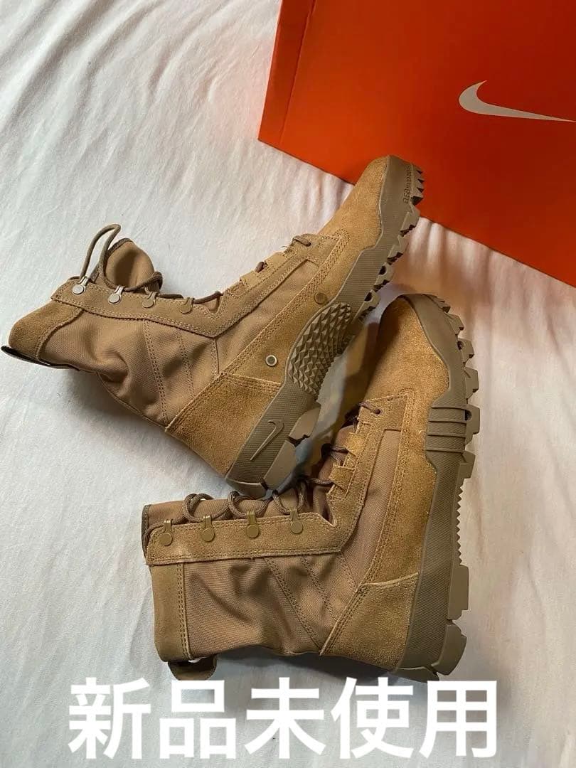 9.5新品未使用　NIKE SFB Jungle8 米軍ブーツ　レザー　コヨーテ