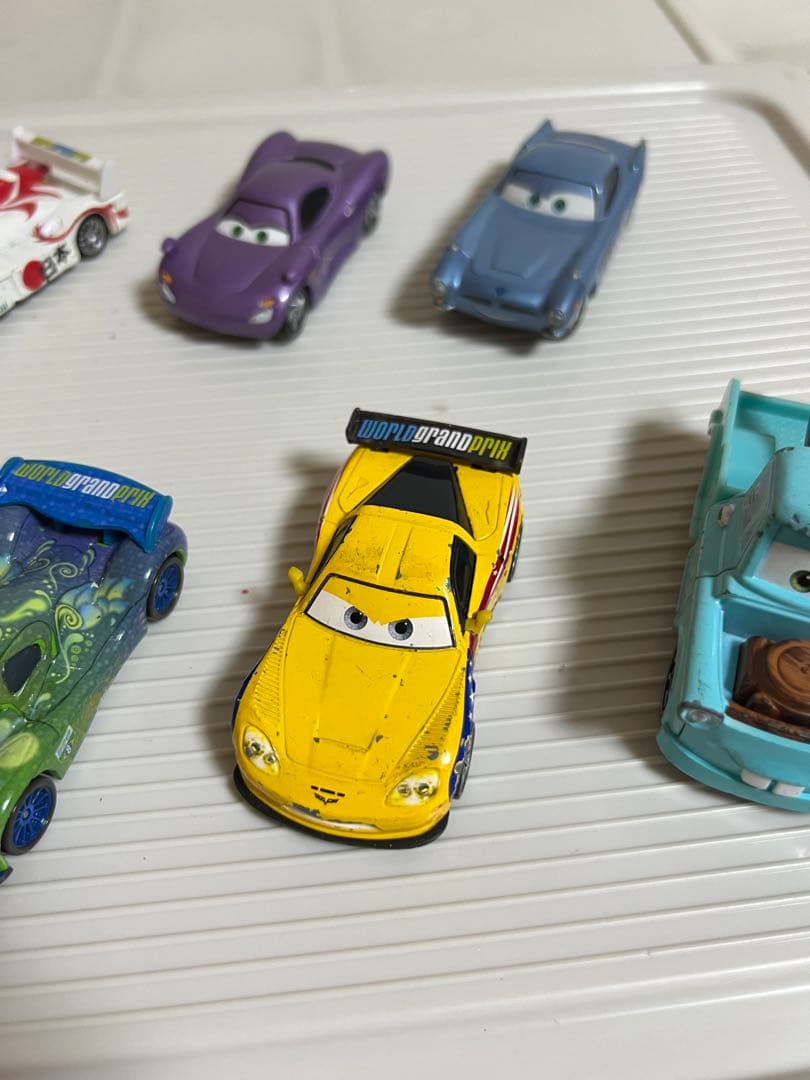 カーズ、ミニカー（マテル）グレム、カルラ、メーター