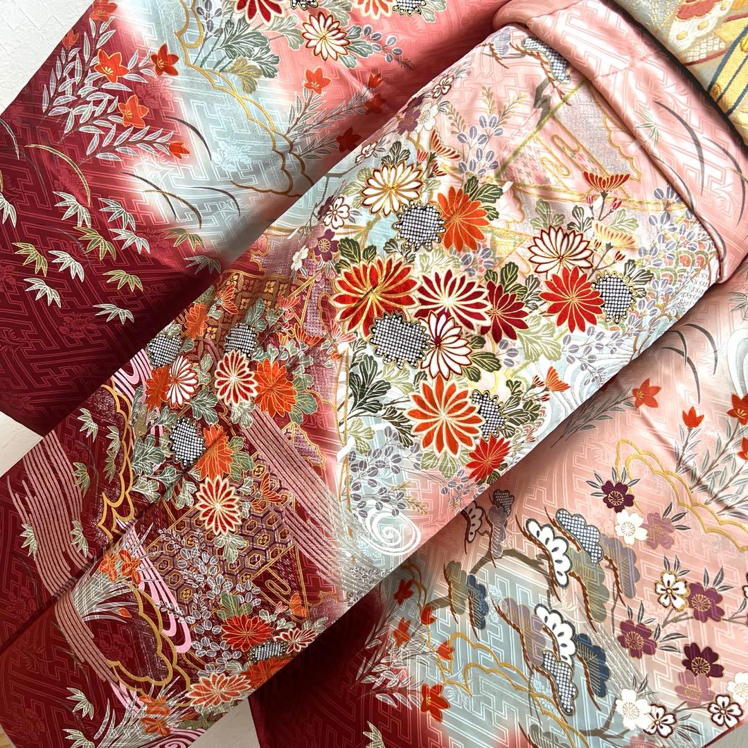 460 振袖のみ 正絹 コーラルピンク 桃 赤 金彩 駒刺繍 暈し染め