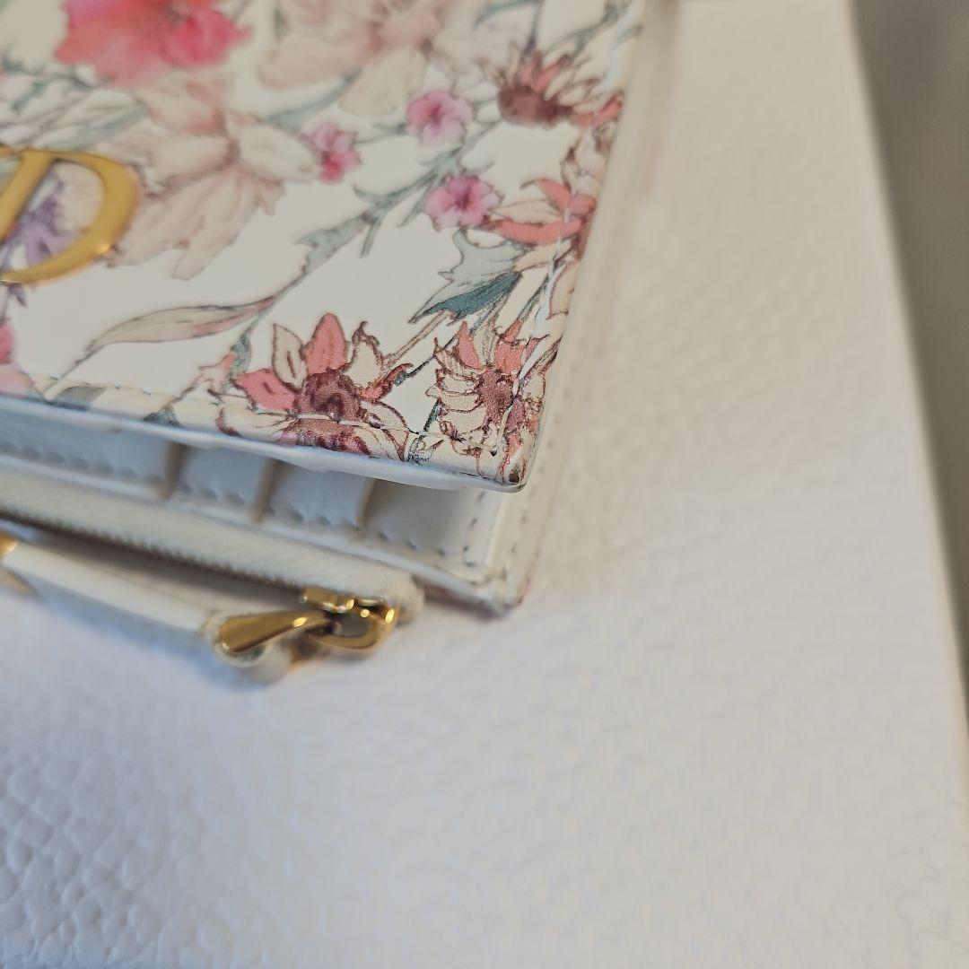 【日本限定】Dior Caro Dahlia ウォレット フラワー 二折財布