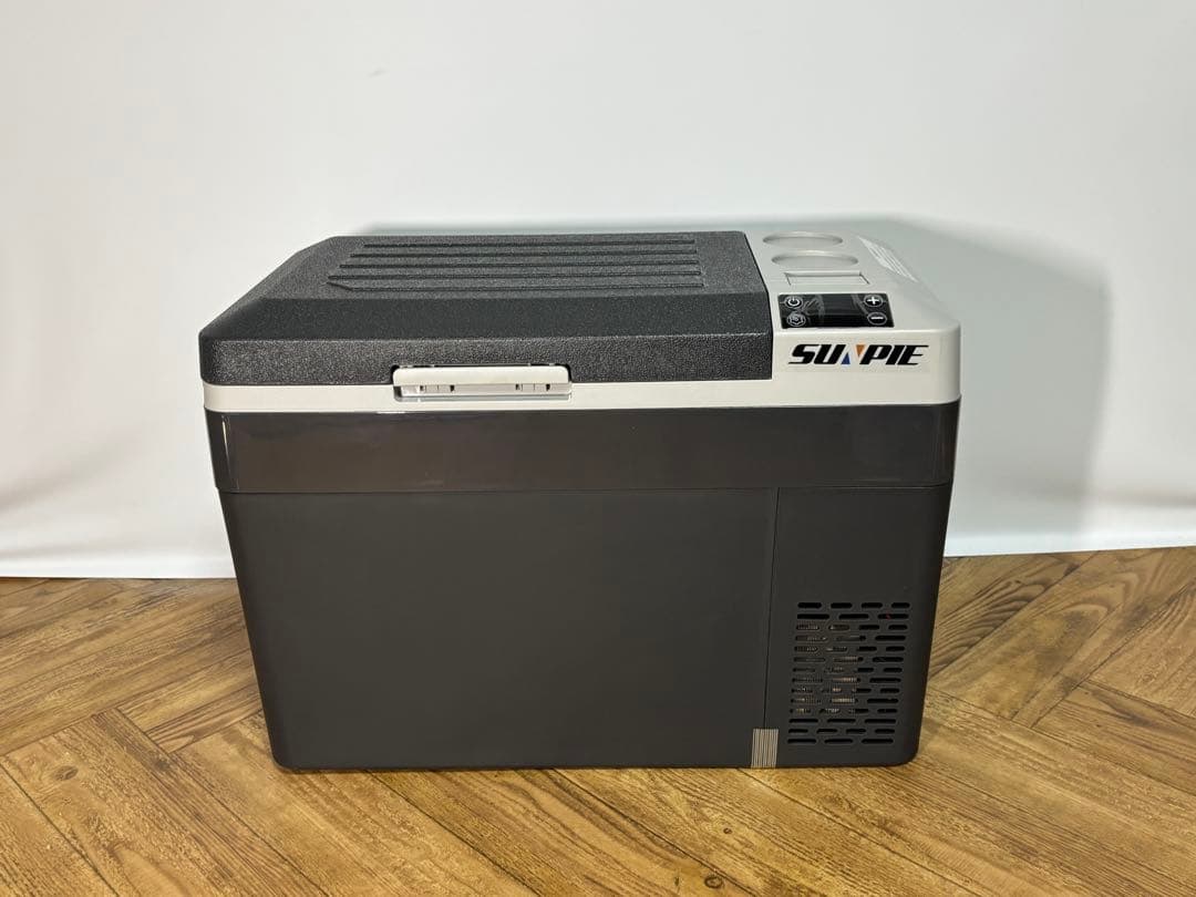 ◎新品・未使用◎「SUNPIE」車載冷蔵庫 30L ◎-22℃～10℃