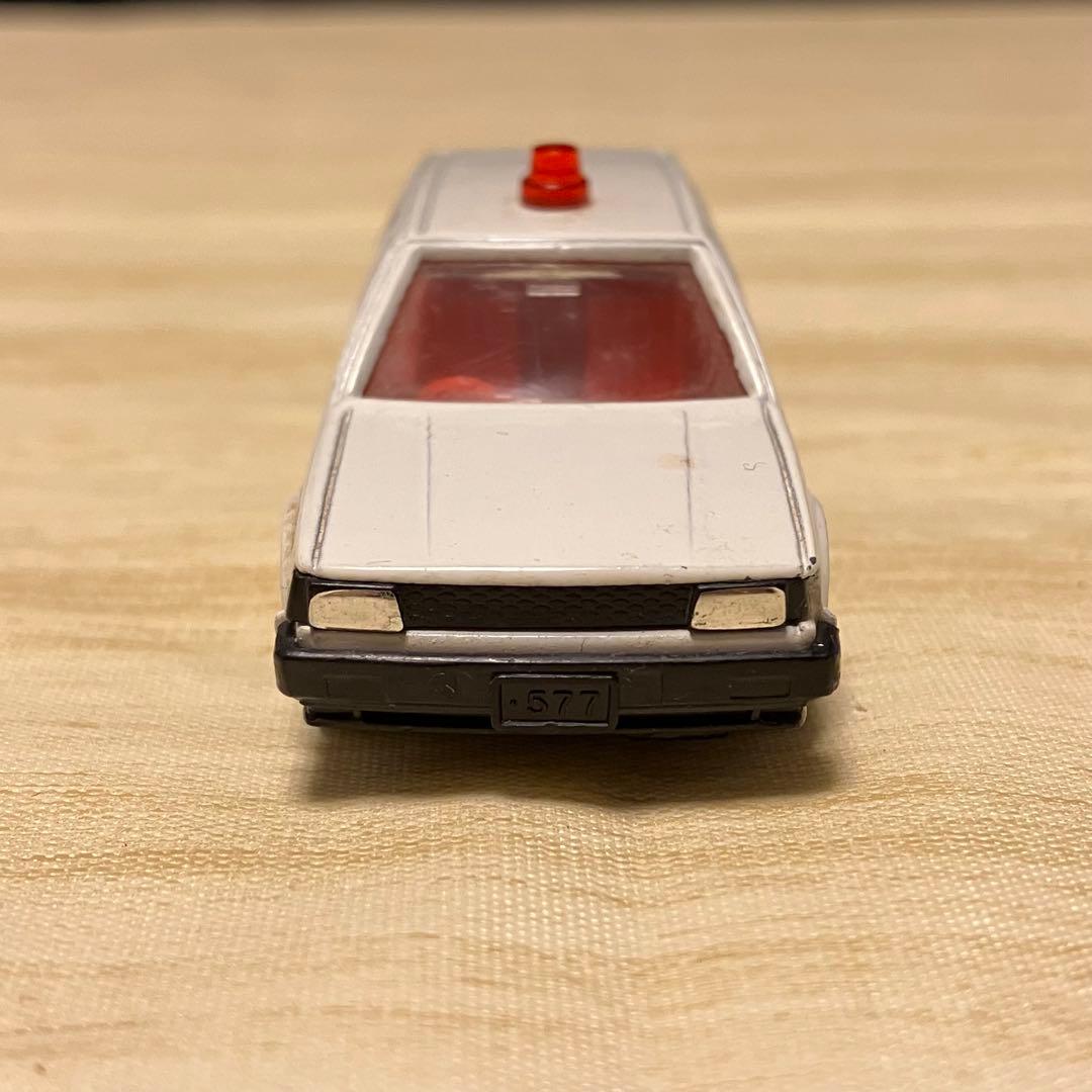 トミカ 日産 ブルーバード ワゴン NO.34 1/60 東京ガス