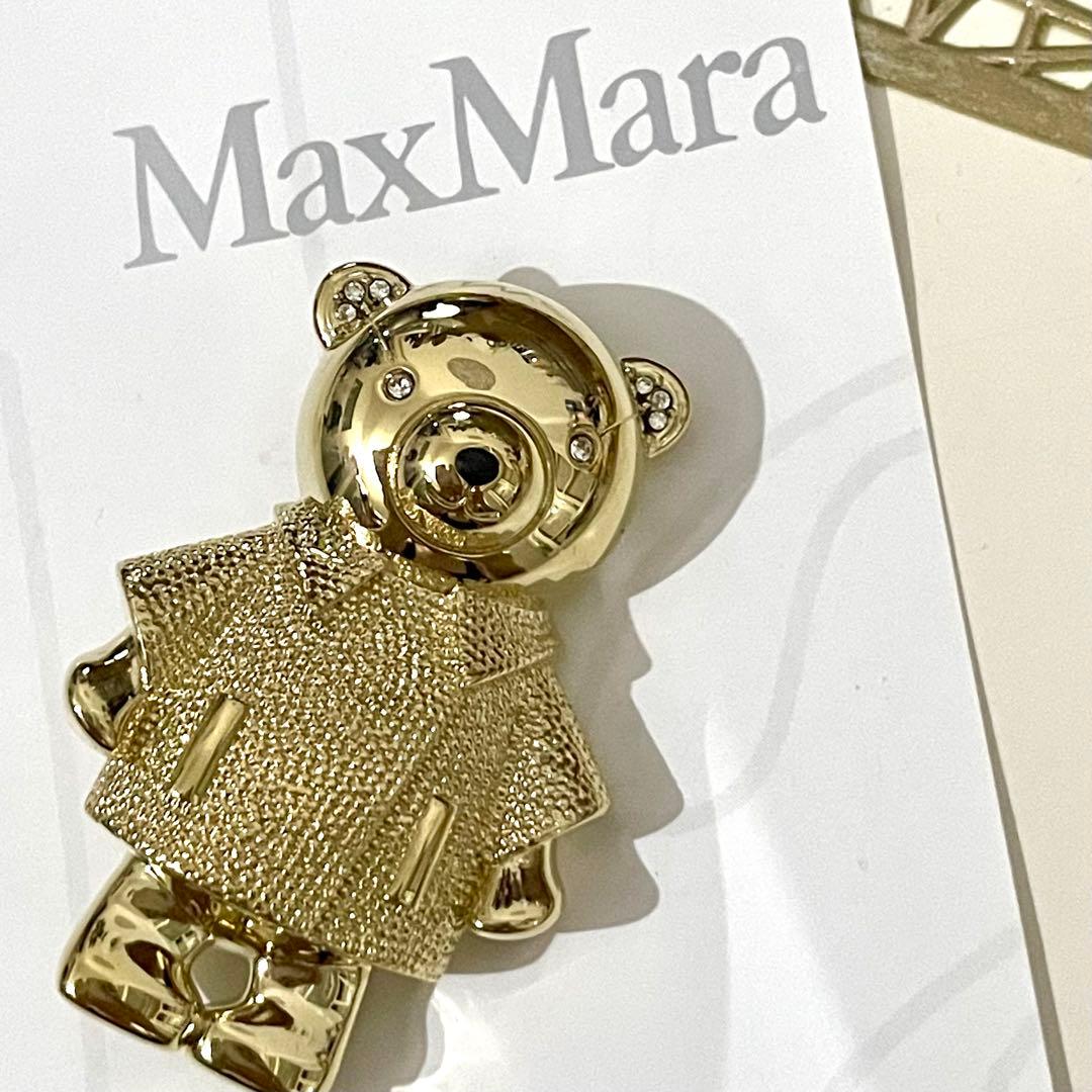 Max mara テディベア x ゴールドコートブローチ