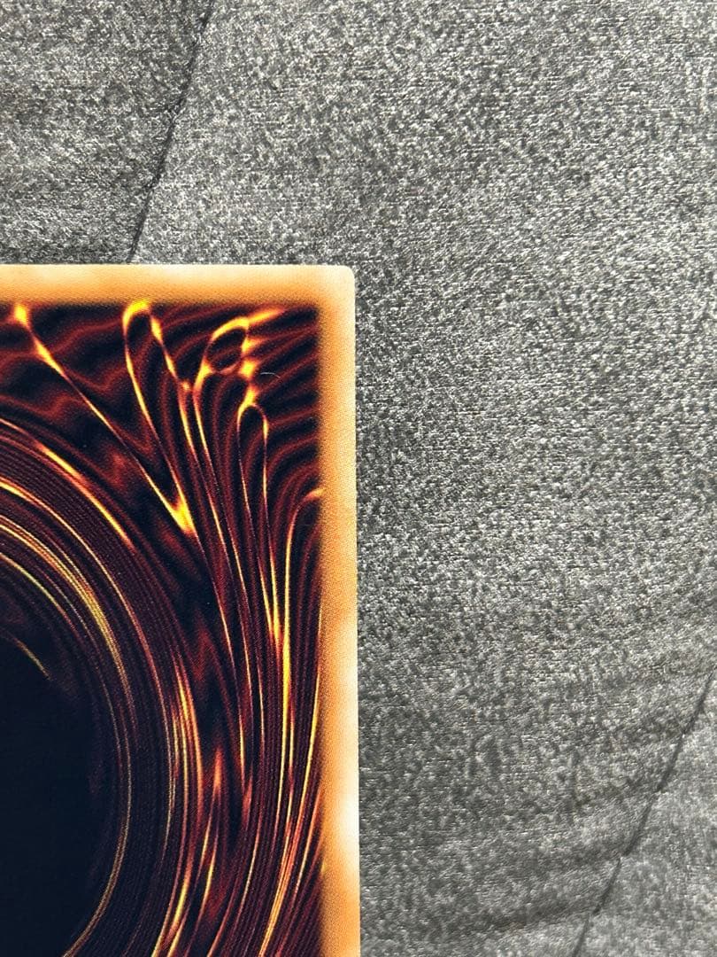 ブラック・ローズ・ドラゴン　ホロ　美品