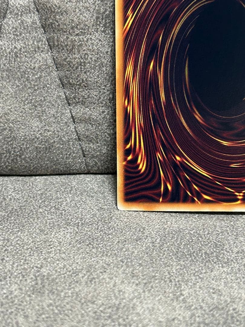 ブラック・ローズ・ドラゴン　ホロ　美品