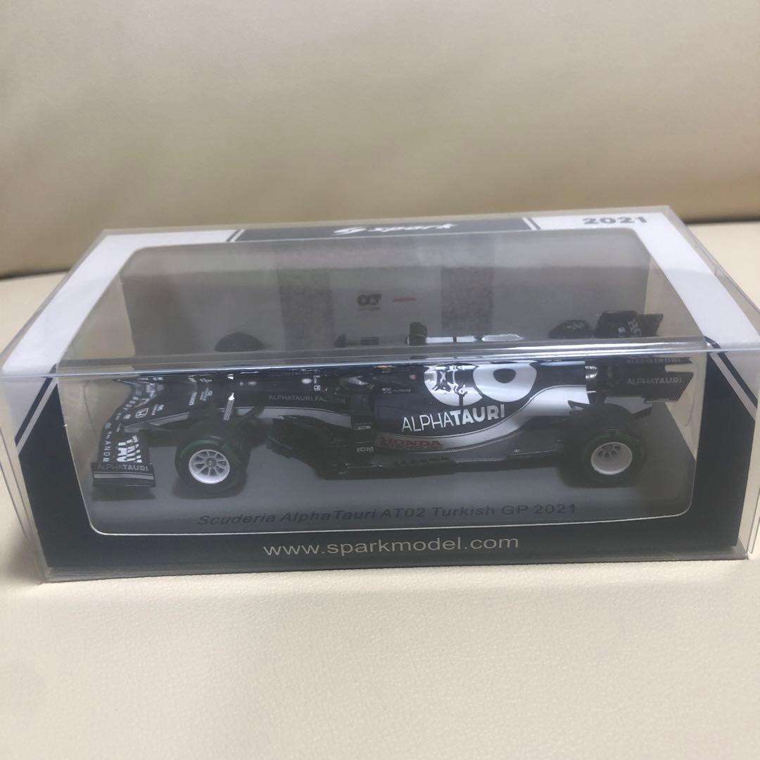1/43 スパーク アルファタウリ AT02 角田裕毅