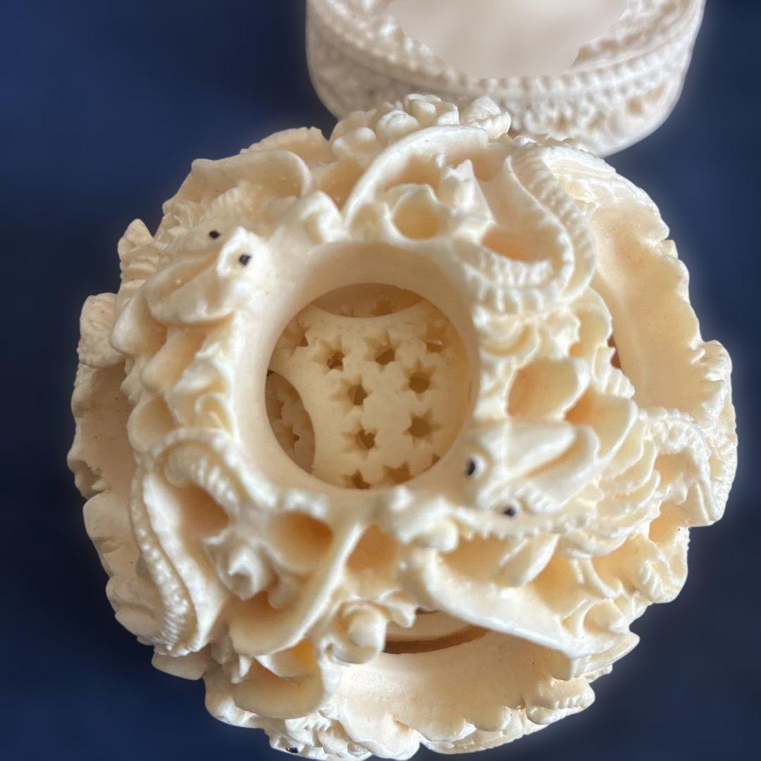 天球多層球、馬の彫刻 大小2球オブジェ 凡そ高さ約27cm球8cm大