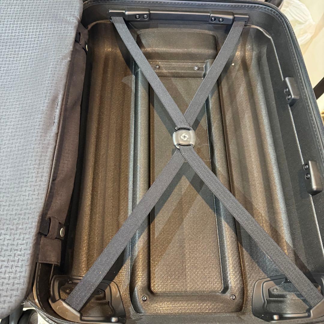 値下げしました‼️【美品✨】サムソナイト　ブラックレーベル　キャリーケース