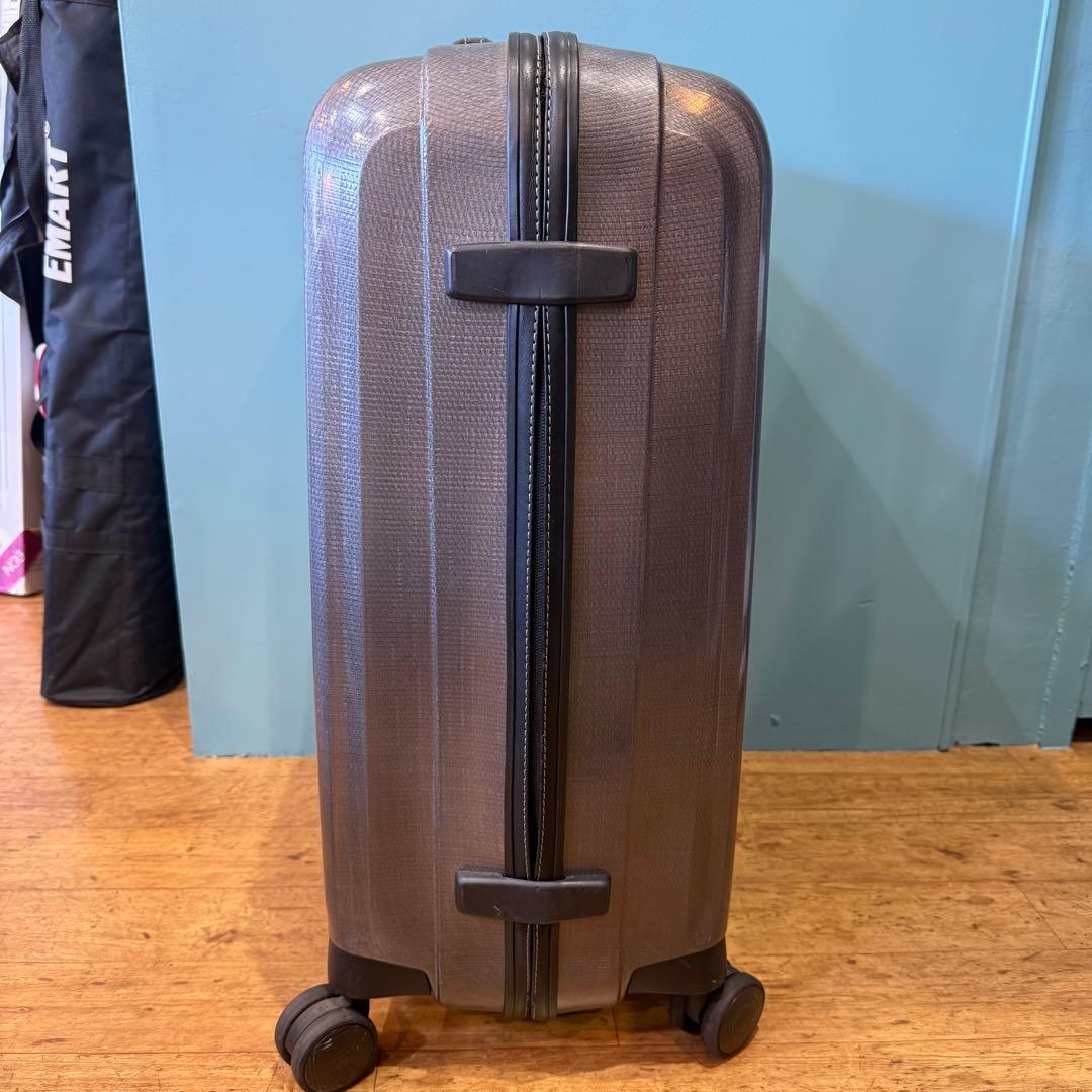 値下げしました‼️【美品✨】サムソナイト　ブラックレーベル　キャリーケース
