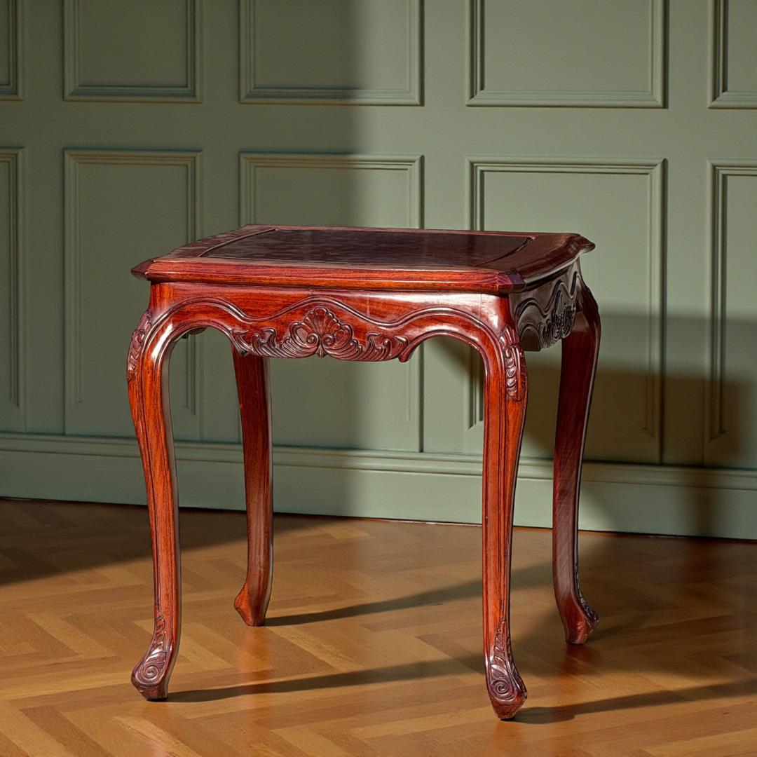 アンティーク サイドテーブル 彫刻 猫脚 クラシック調 エレガント