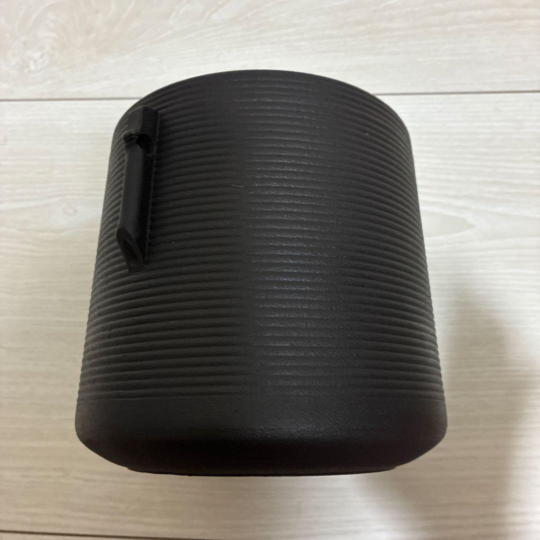 茶道具　志きの　糸目　筒釜 　　　　　　　蓋は唐銅製（釜かん付）