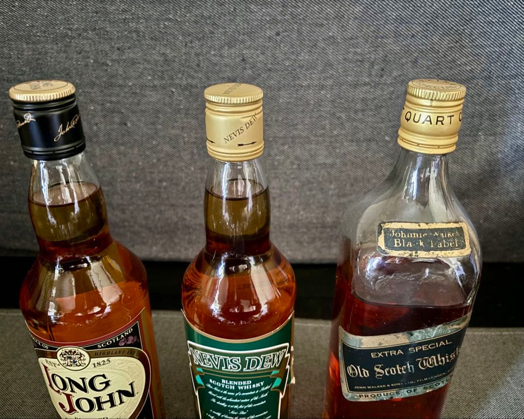 ネヴィスデュー　ジョニーウォーカーなど　ウイスキー古酒　3本セット　未開封