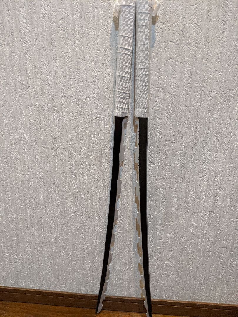 鬼滅ノ刃、伊之助の刀２本セット