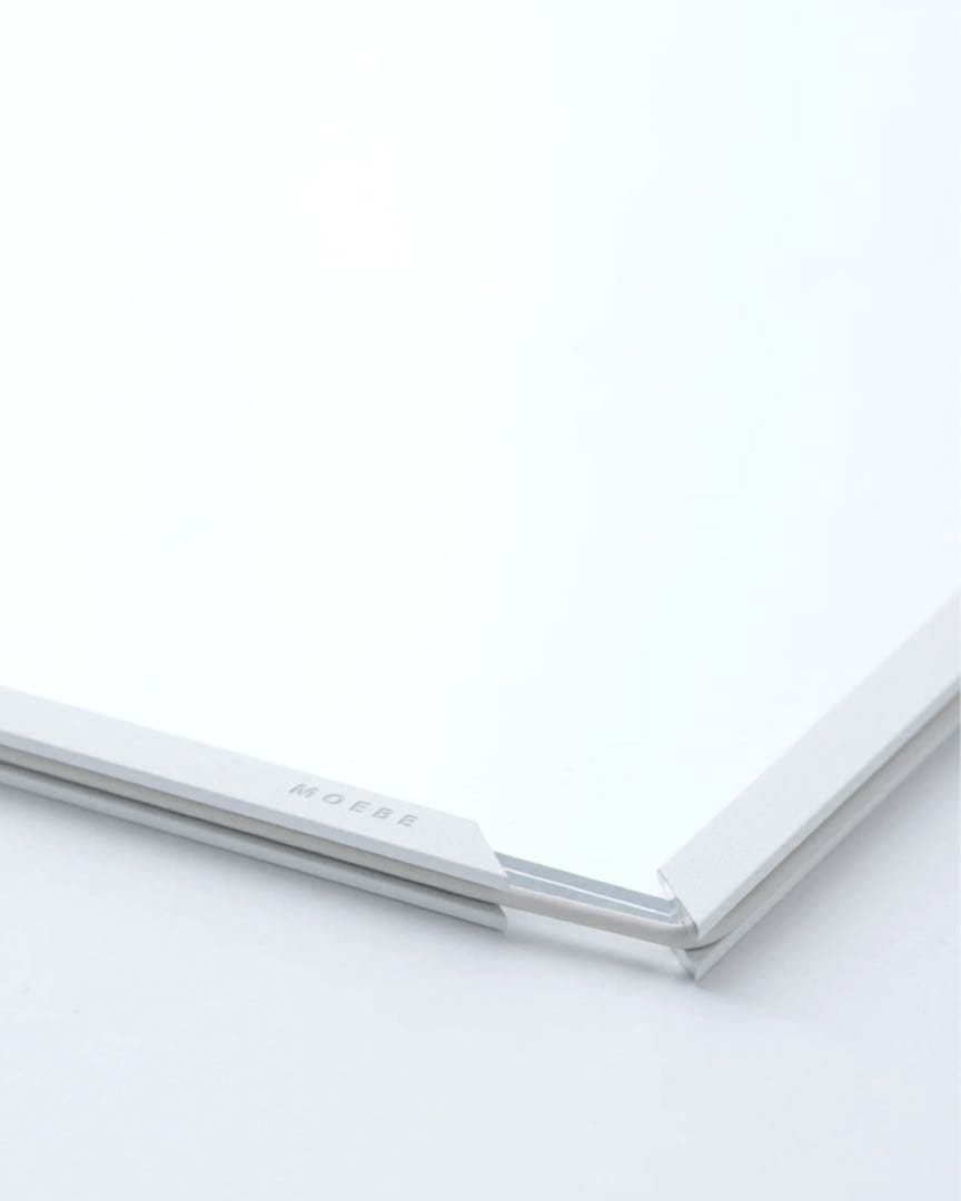 MOEBE A2サイズ フレーム　ホワイト