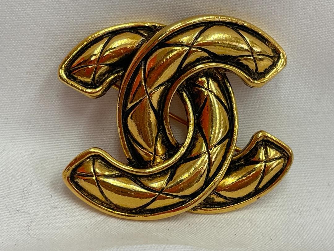 チ*ン様 CHANEL シャネル ココマークミニブローチ ゴールド ヴィンテージ