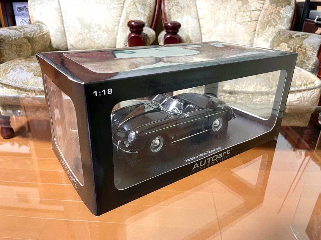 価格変更1/18 オートアート ポルシェ356A スピードスター ブラック未展示