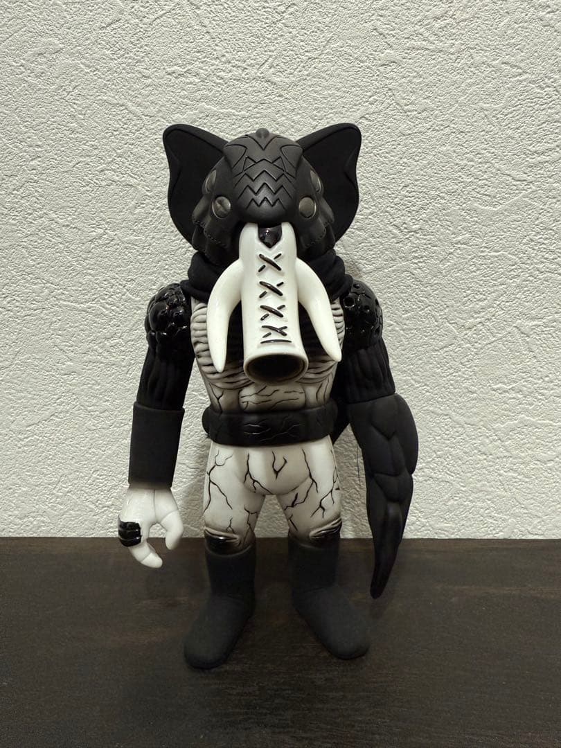 リアルヘッド×ネオワン　エレマックス　ソフビ