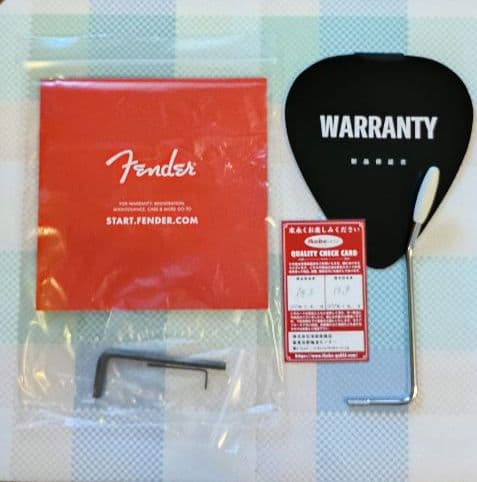 Fender MIJ hybrid II Stratocaster 【美品】