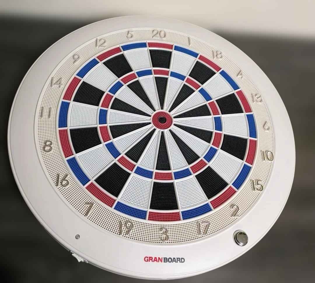 GRAN DARTS グランボード3s ホワイト 電子ダーツボード 動作確認済
