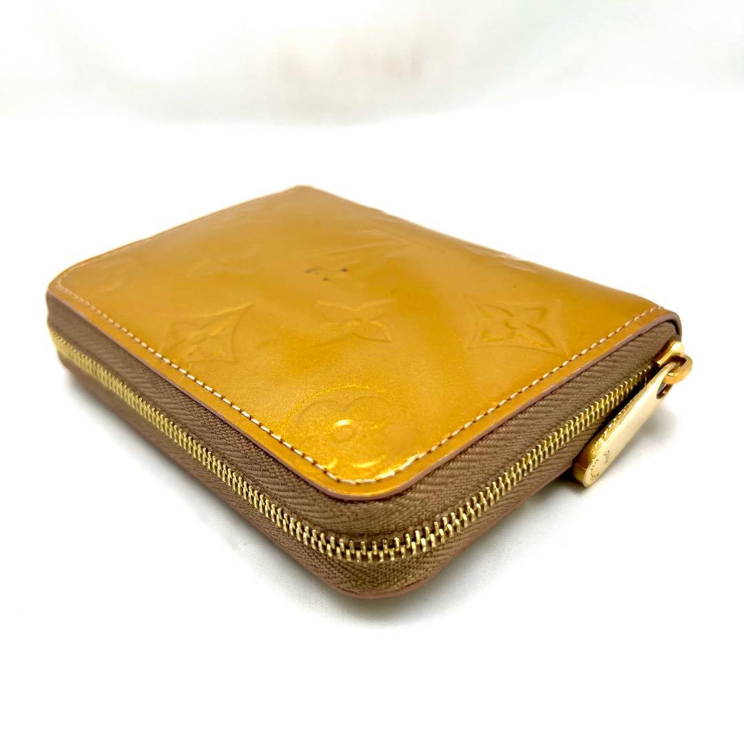 ルイヴィトン ヴェルニ ジッピーパース ゴールド M91762