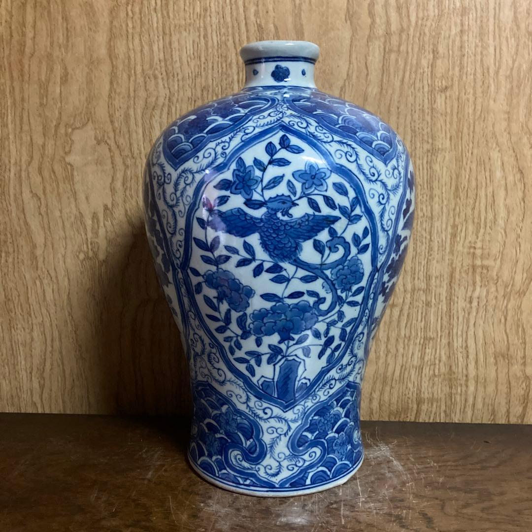 中国　染付　瓶　梅瓶　花鳥波之図　康熙年製銘