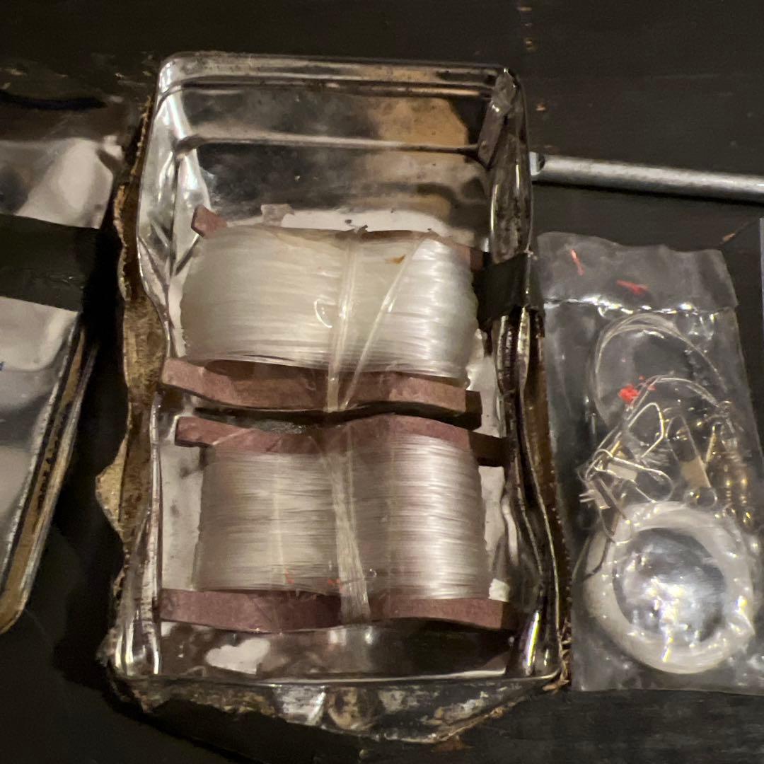 米軍実物　ビンテージ　サバイバルキット