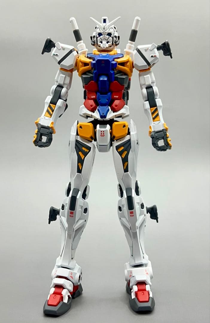 HG 白いガンダム（GQ）　塗装完成品