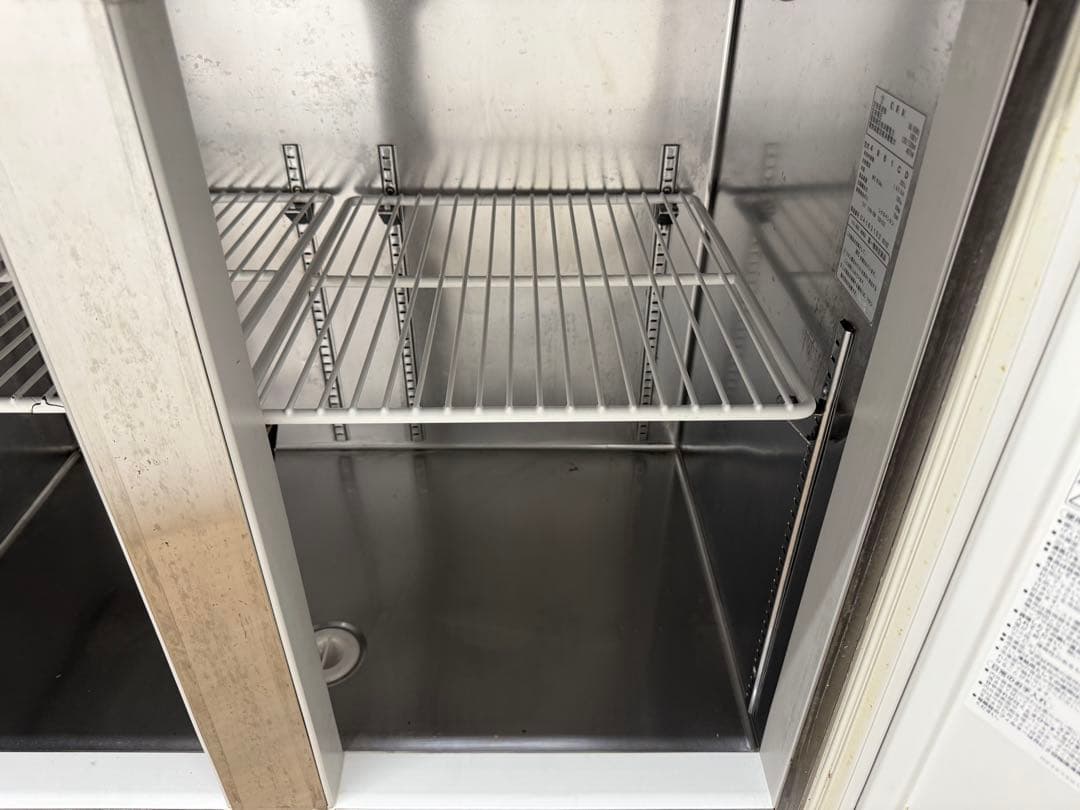 大和冷機　DAIWA　台下冷蔵庫　コールドテーブル　厨房　飲食店　４９６１CD