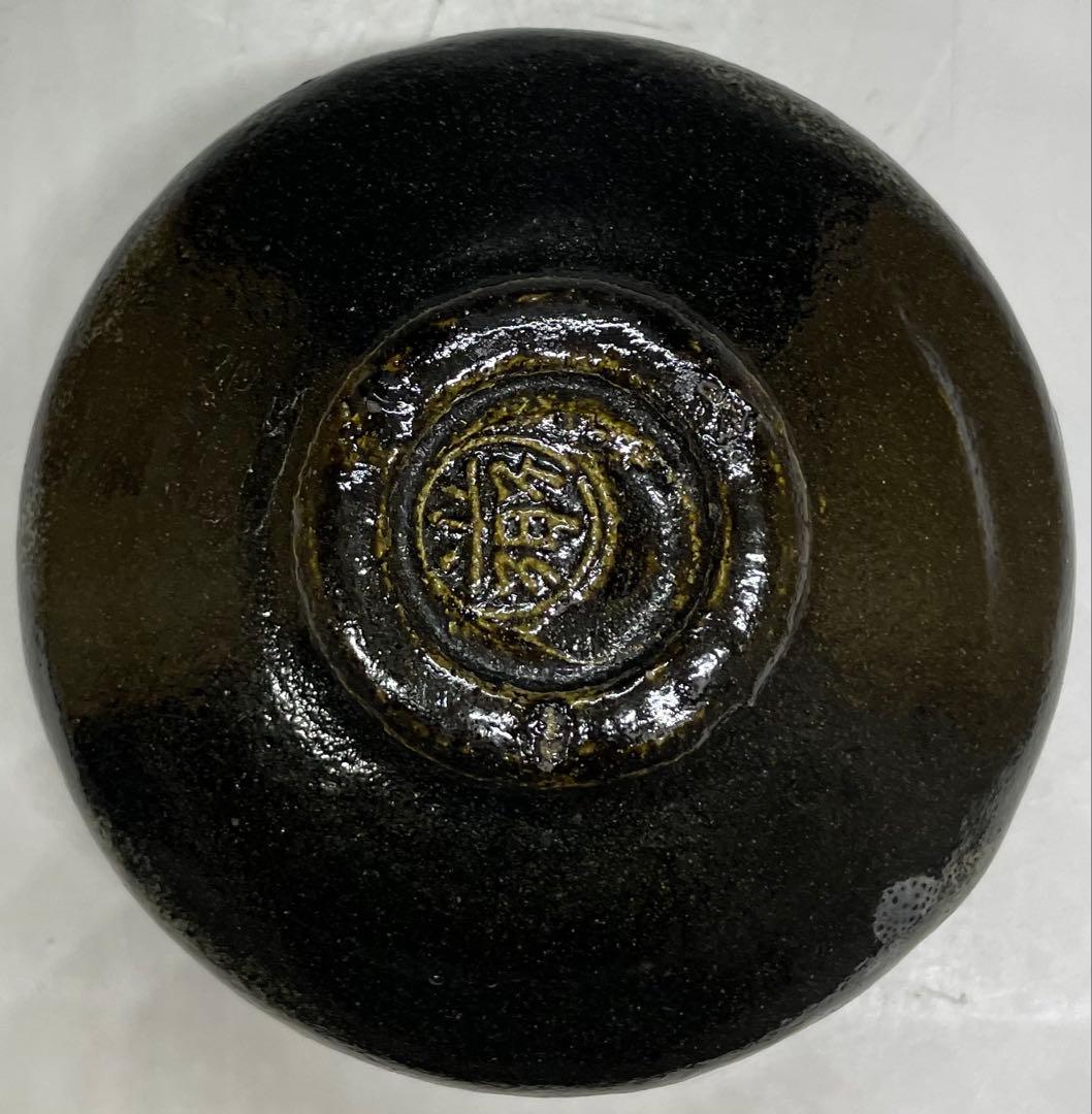 五代　楽吉左衛門　宗入　黒茶碗　共箱(四方桟盛蓋) 仕覆　共布　e432a