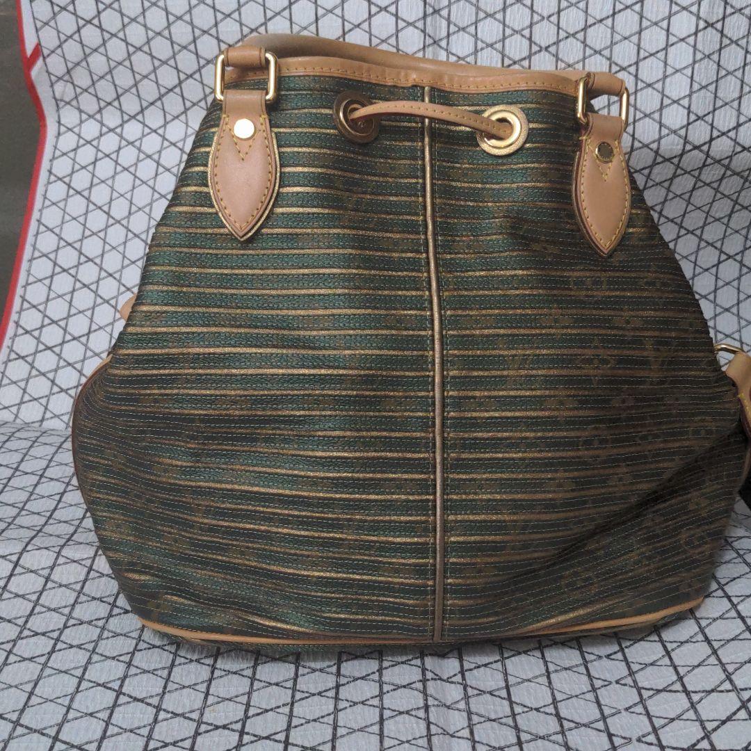 ルイヴィトン　コレクションシリーズ