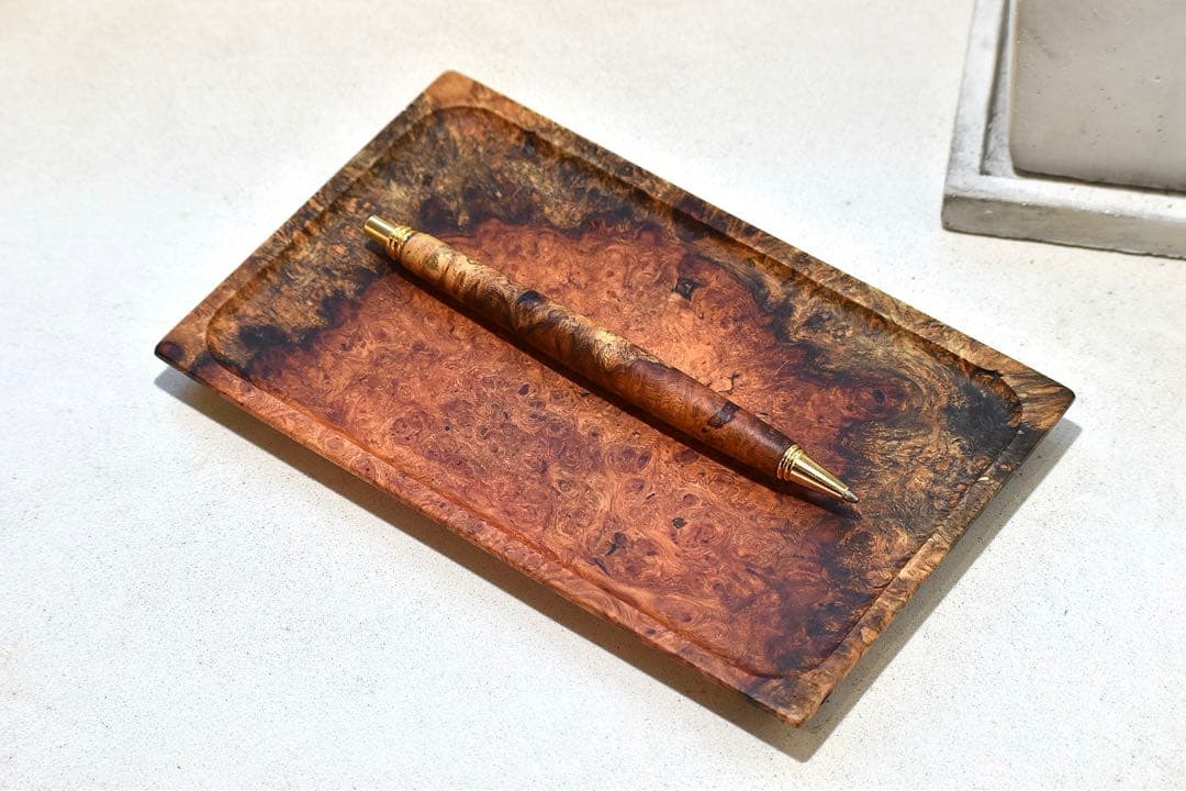 No.327花梨瘤トリコロールのトレー