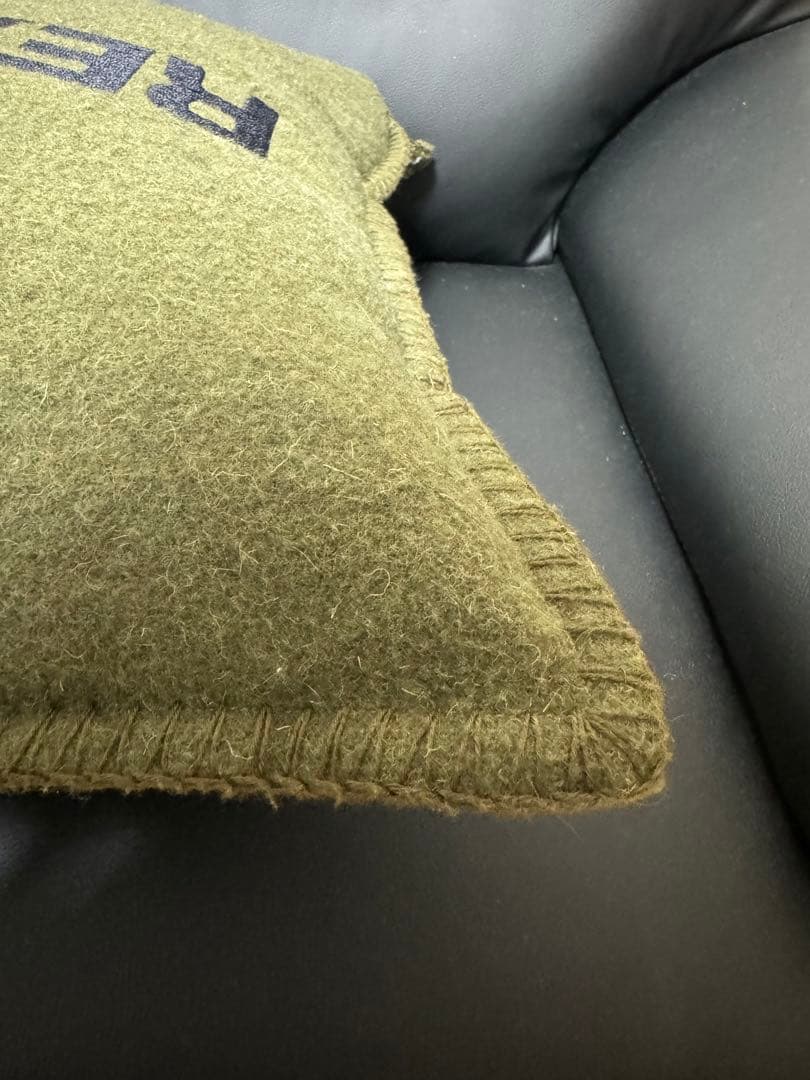 READYMADE ロゴ刺繍クッション レディーメイド