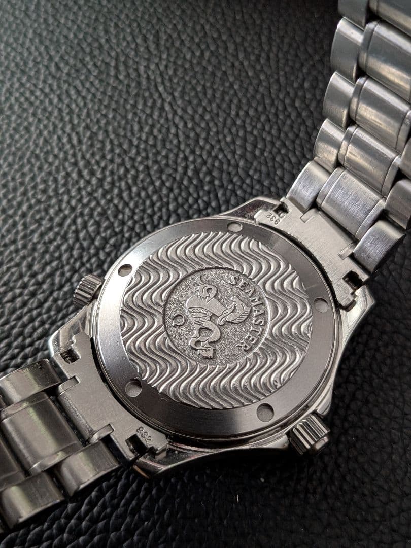 OMEGA シーマスター 300 デイト クォーツ