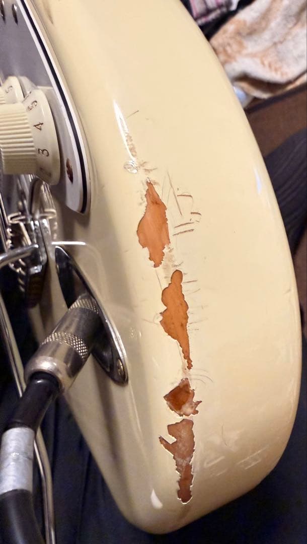 Chuuスクワイアネック、ジャパンフェンダーボディストラトキャスター