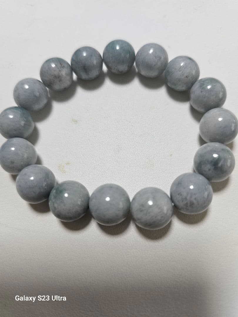 糸魚川青翡翠１２mm１６玉ブレスレット　証明書付き