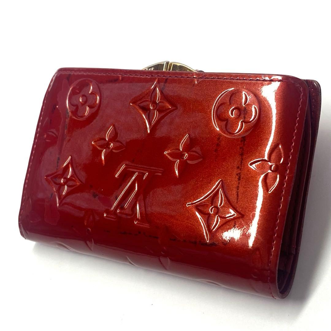 LOUIS VUITTON ルイヴィトン　折り財布　がま口 ヴェルニ