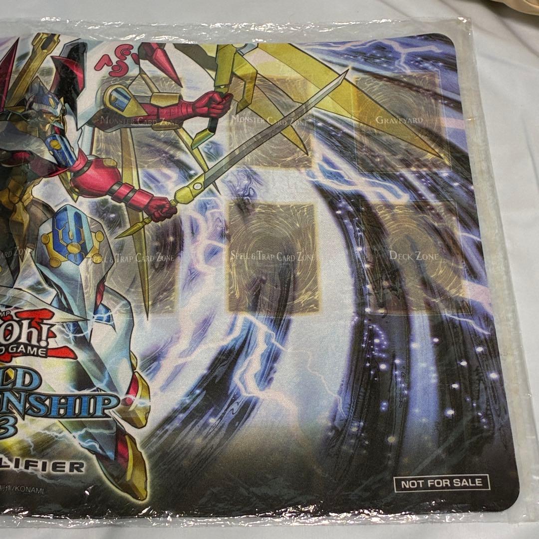 プレイマット WCS2013 ホープレイヴィクトリー 遊戯王