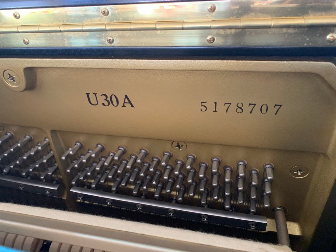 美品　YAMAHA アップライトピアノ　Ｕ30Ａ　３ペダル