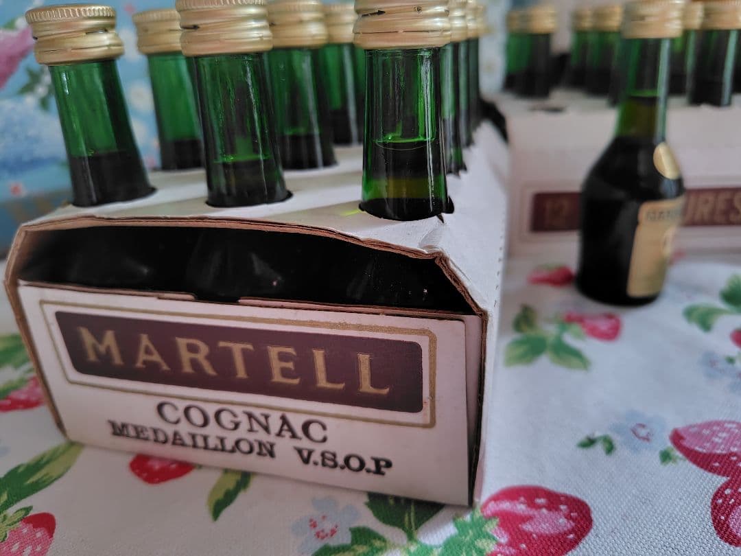 MARTELL VSOP メダリオン　マーテル　メダイヨン　30ml 　24本