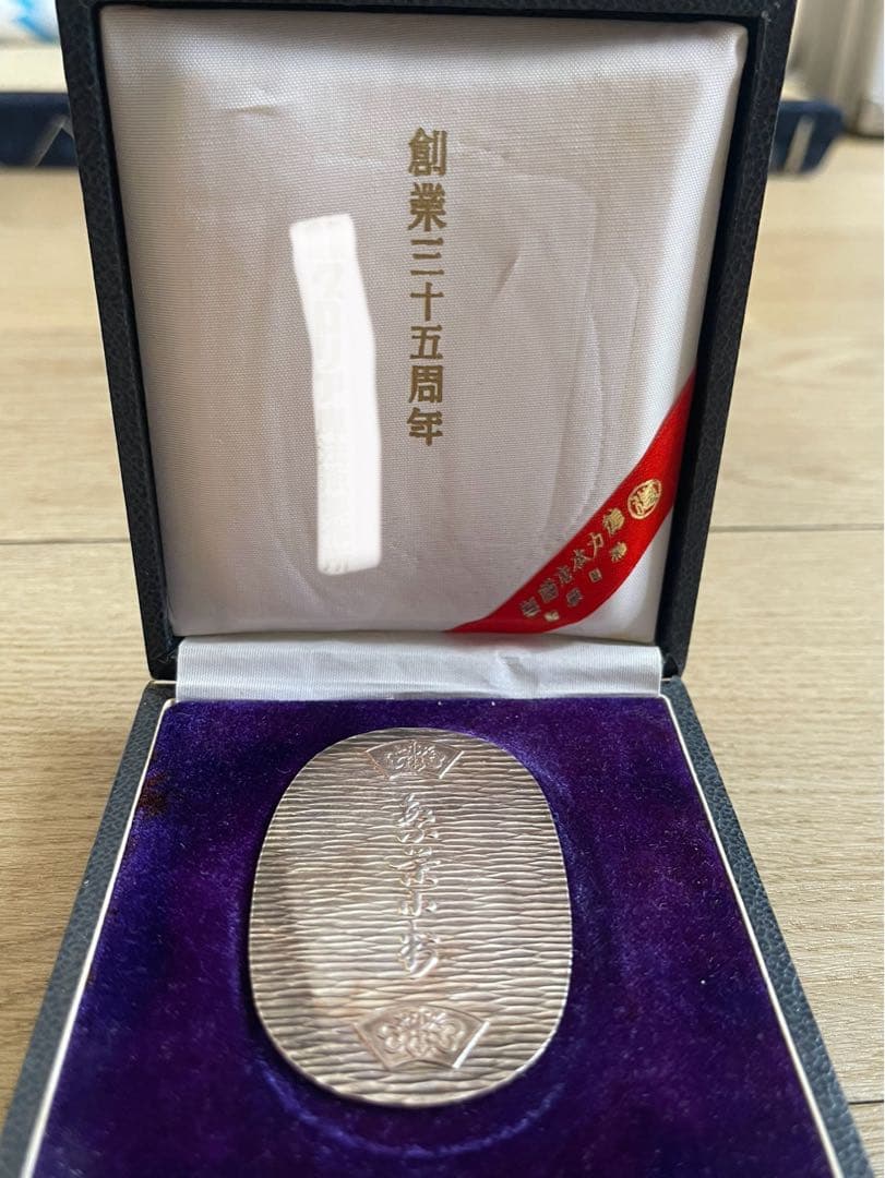 純銀　小判　徳力 刻印有り　木箱有り 30.4g