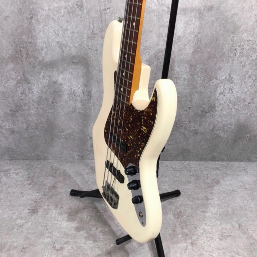 ジャパンビンテージ Squier Fender Jazz Bass JVシリアル