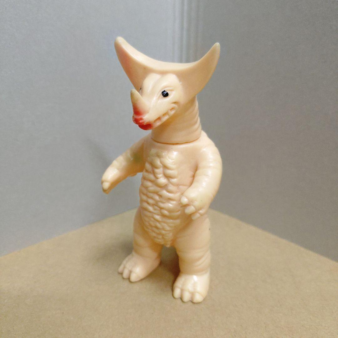 ブルマァク ウルトラマン ゴモラ ミニソフビ