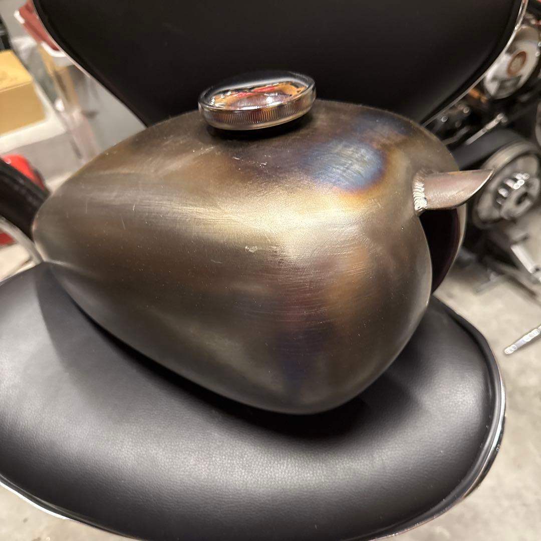 ★ピーナッツ タンク★ハイトンネル ワッセルタイプ★ハーレー