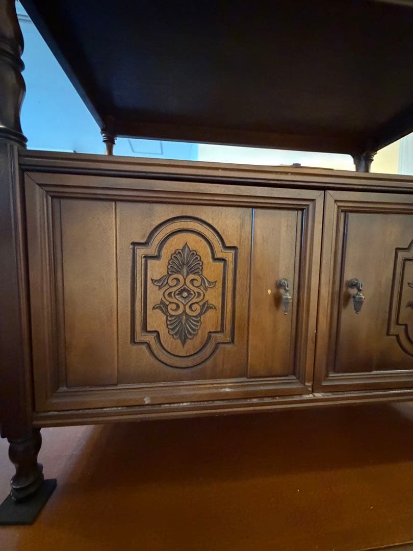 G*ん様 国産ヴィンテージ 木製キャビネット 彫刻扉 飾り棚 昭和レトロ アンテ