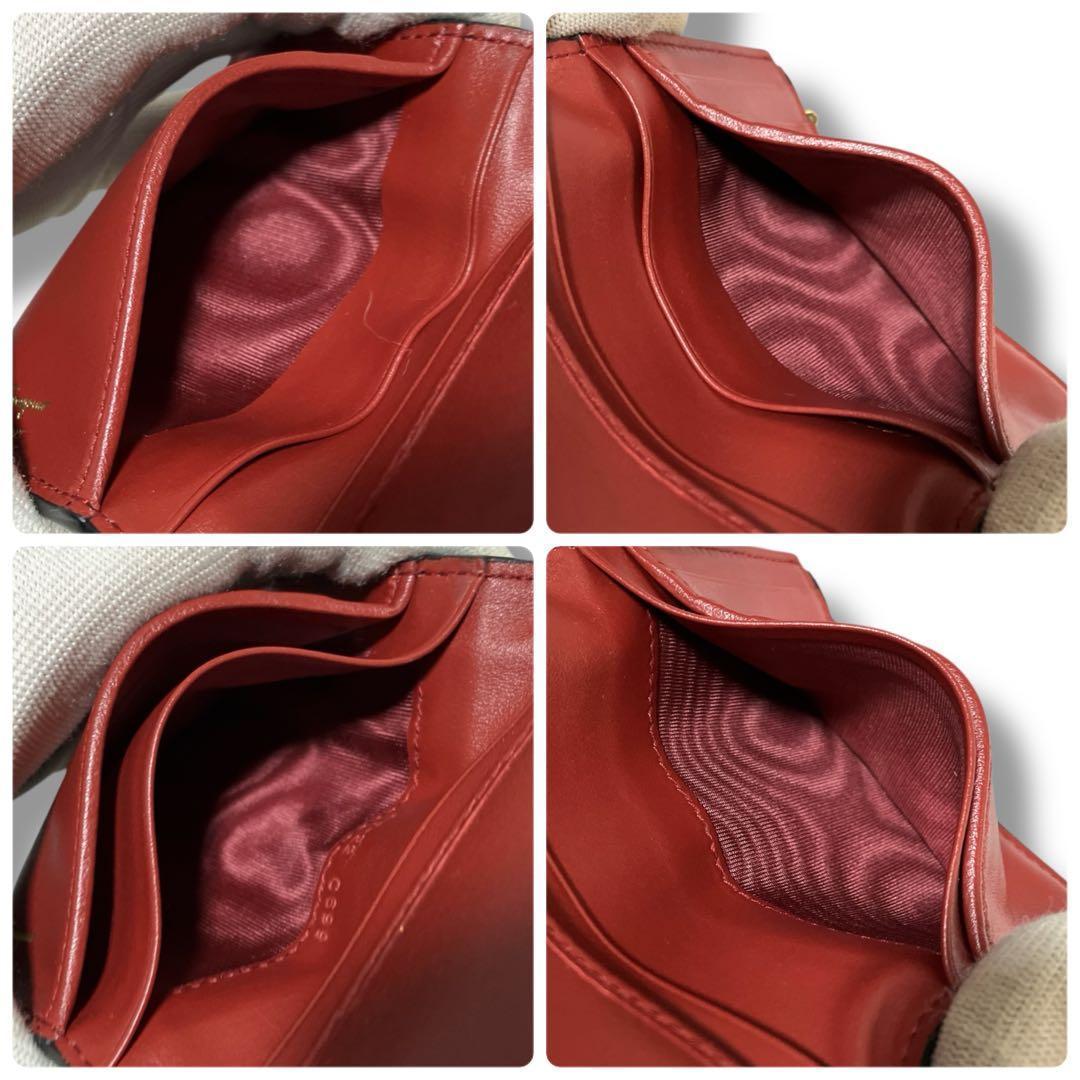 サルバトーレフェラガモ 良品 イタリア製ハラコヴァラリボン 2つ折り財布ブラック