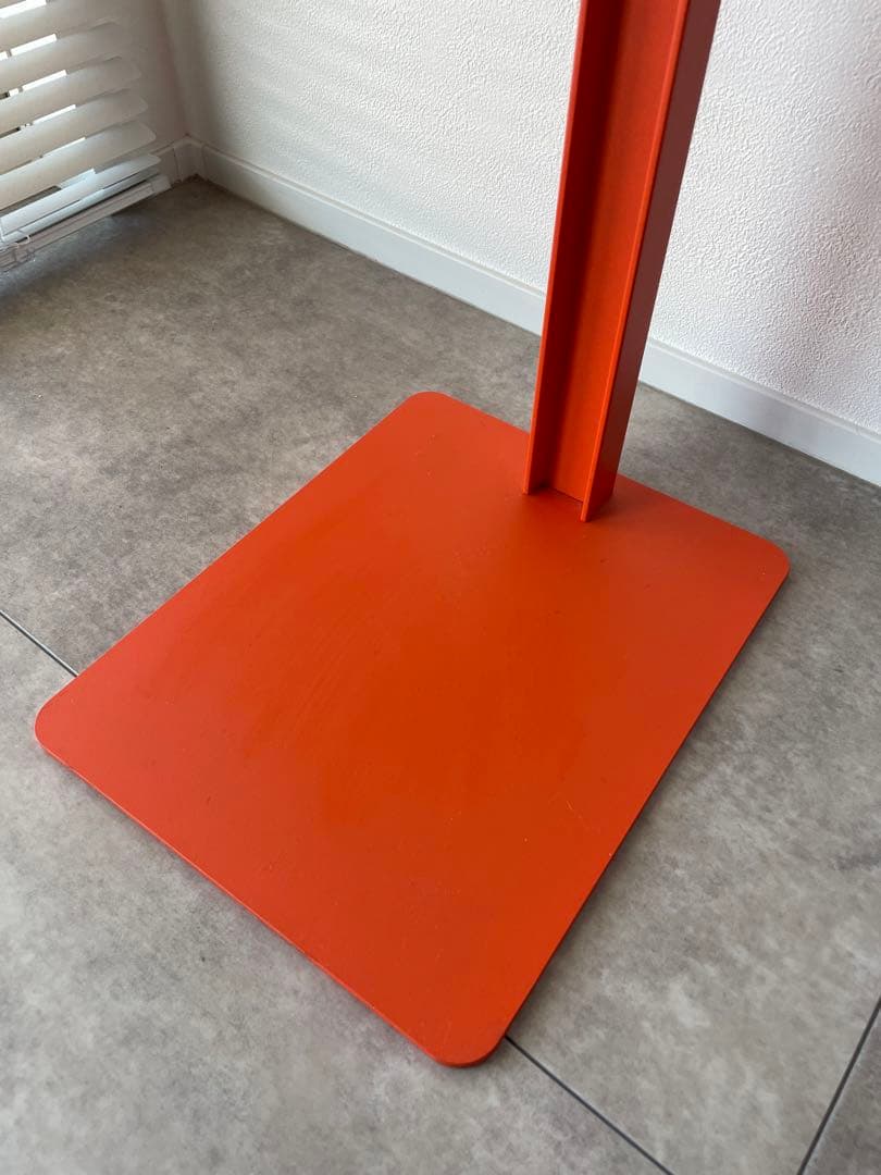 String スウェーデン製 String Museum サイドテーブル