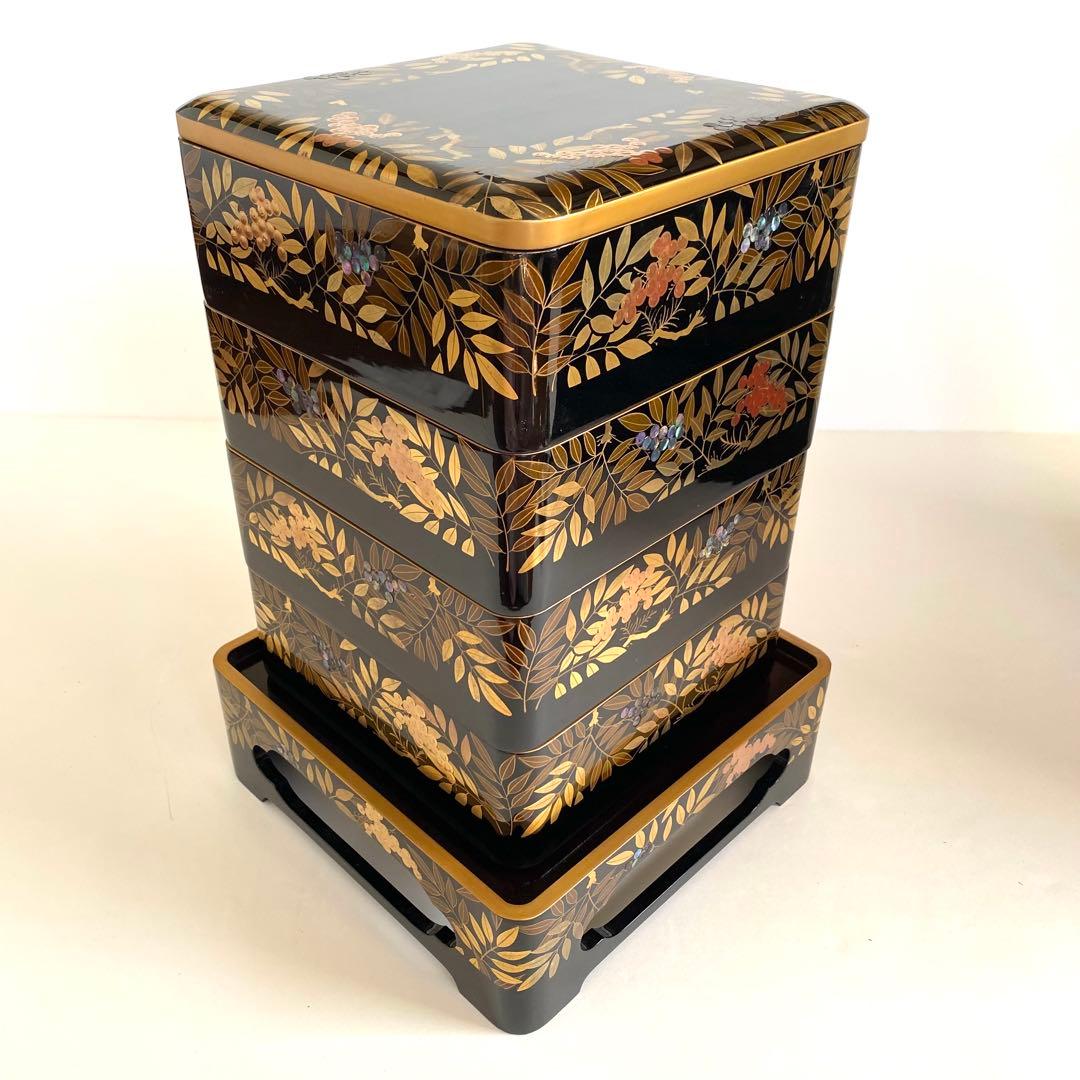 漆塗り　植物柄　重箱　4段　台付き　ビンテージ