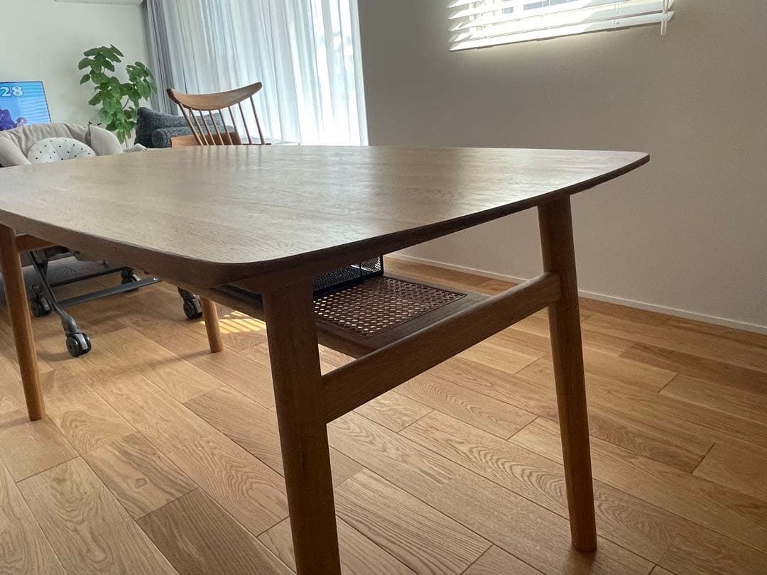 【限定値下げ】unico SOLK ダイニングテーブル W1600