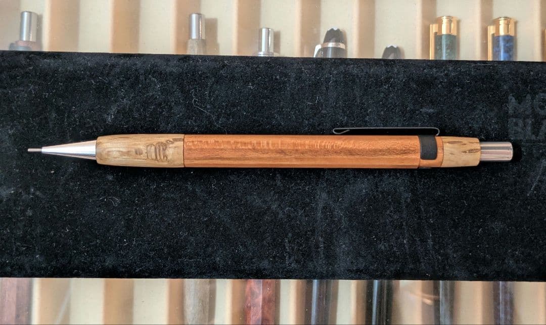 新品未使用　激レア　木軸2種混在　0.5mm　野原工芸好きな方に