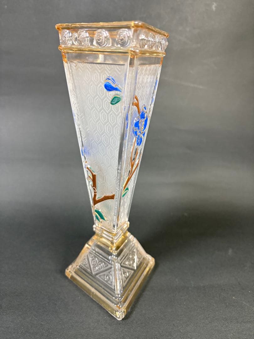 オールドバカラジャポニズム様式　エナメル彩木花瓶　刻印有り。